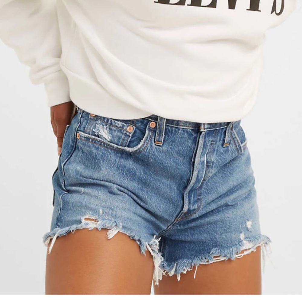 LEVI’s - Women's Shorts